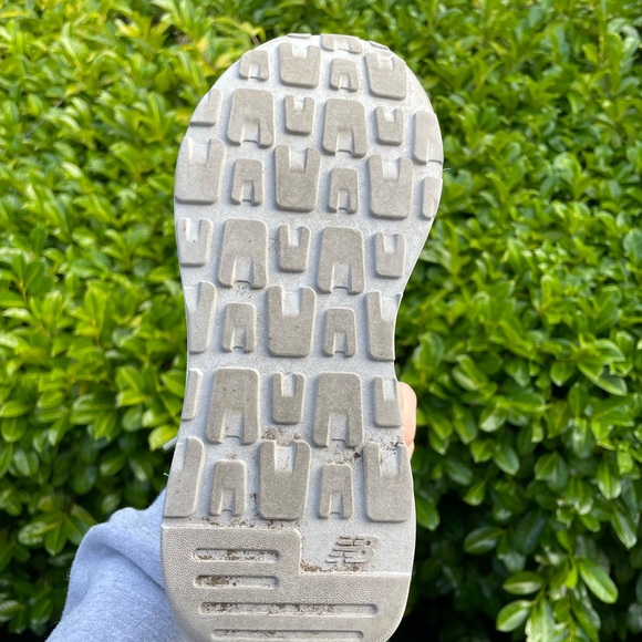 NEW BALANCE 57/40 - Picture 9 of 16